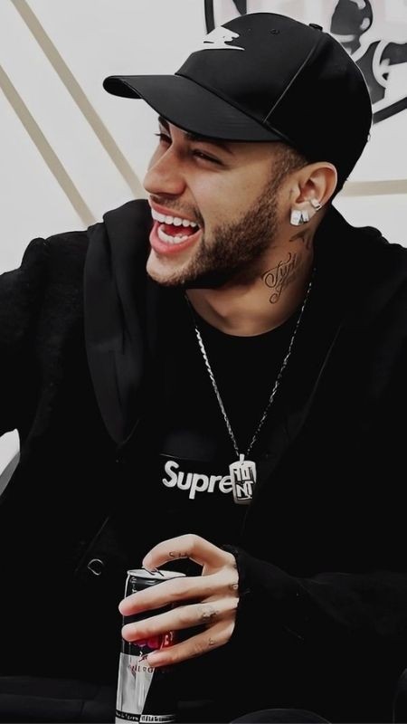 Nụ cười tỏa nắng thương hiệu làm tan chảy trái tim fan nữ