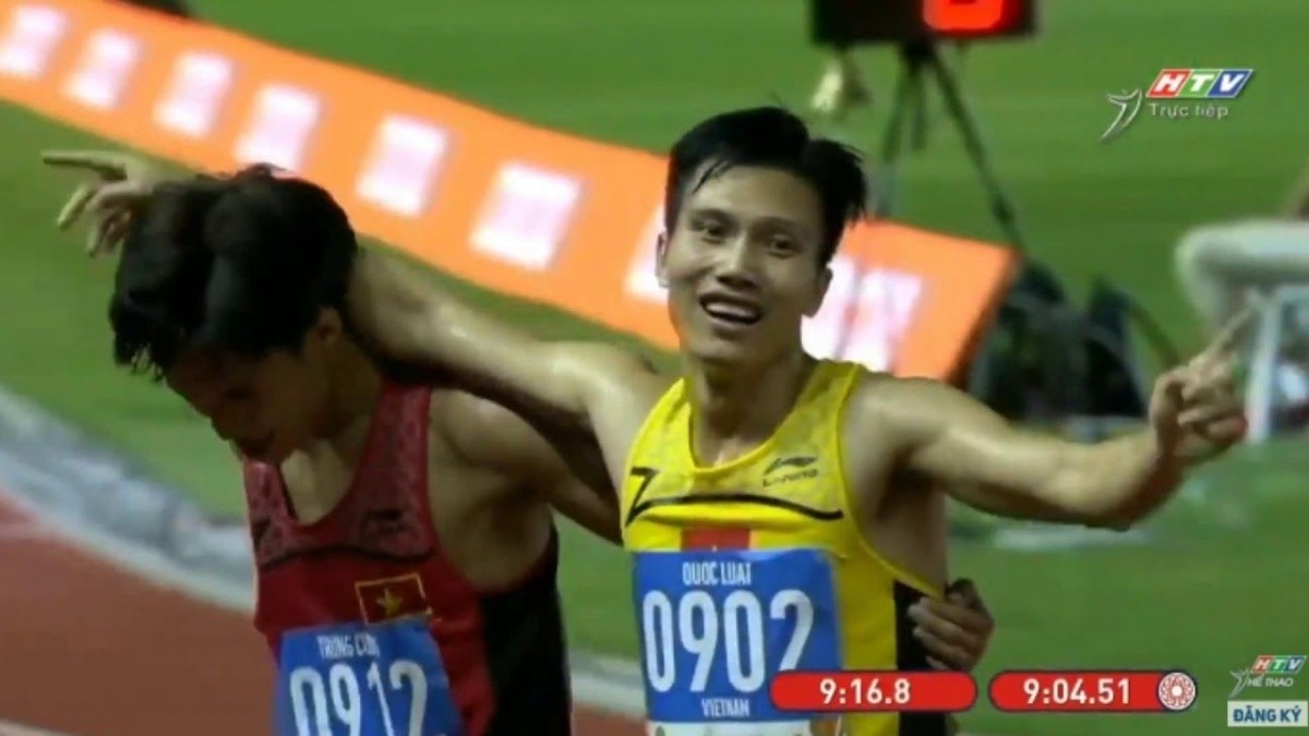 Khoảnh khắc Đỗ Quốc Luật giành HCV lịch sử nội dung 3000m vượt chướng ngại vật tại SEA Games 30