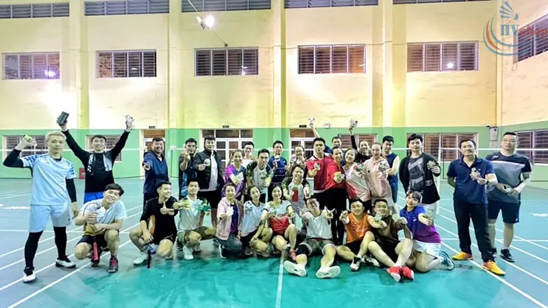 Hình ảnh tập thể của Đội CLB TAM