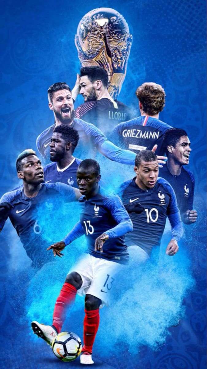 Pha tranh chấp bóng đầy sức mạnh và kỹ thuật