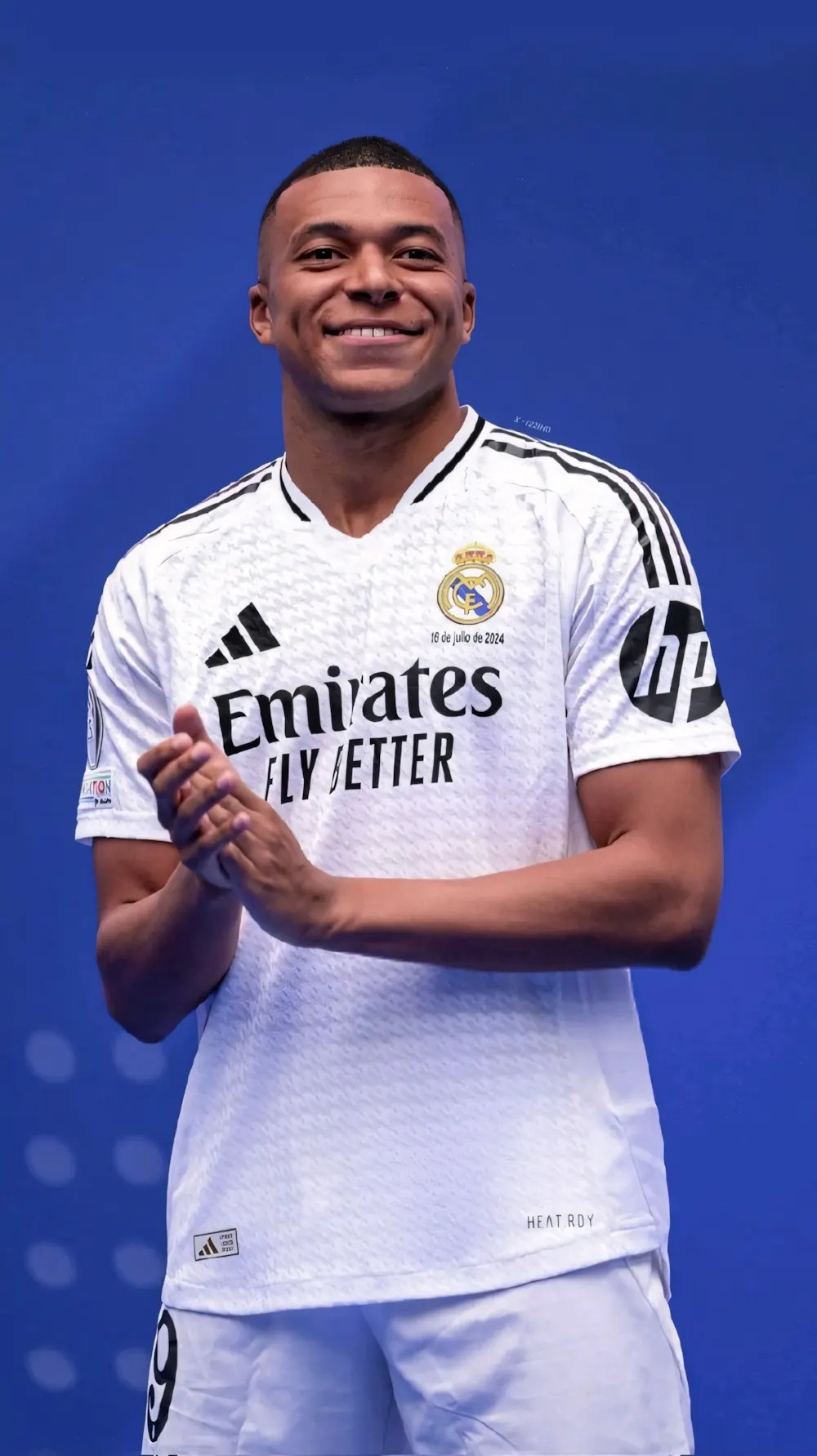 Hình nền điện thoại Mbappé Real Madrid mới nhất