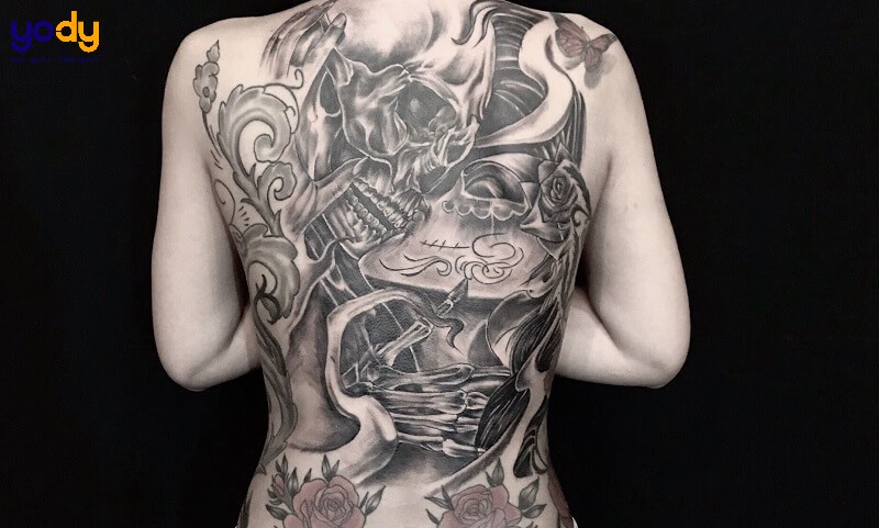 Hình xăm Châu Âu đặc biệt full lưng