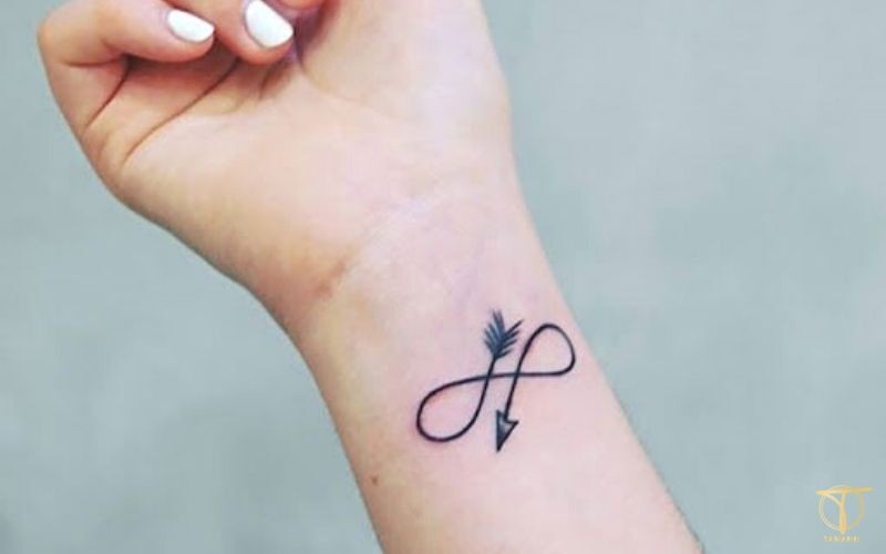 Mẫu hình xăm chữ H cách điệu độc đáo