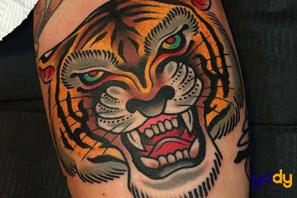 Hình xăm ở cổ nam chất