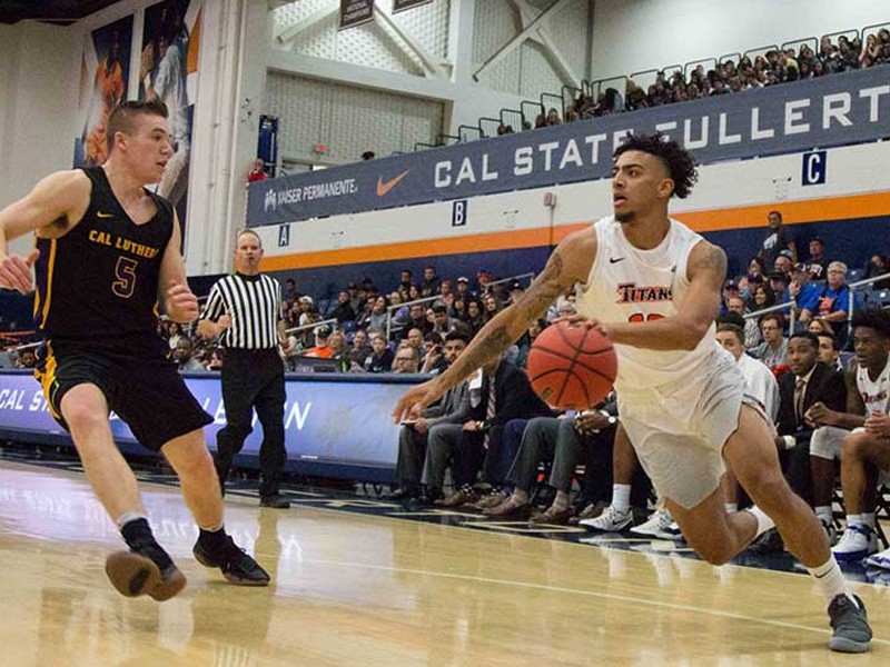 Minh họa tình huống xử lý bóng tốc độ cao