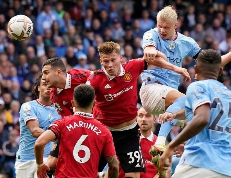 Hiệp phụ và loạt sút luân lưu đầy căng thẳng