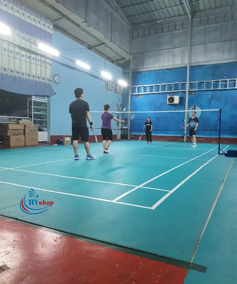 Sân cầu lông 71 phục vụ nhiều khung giờ