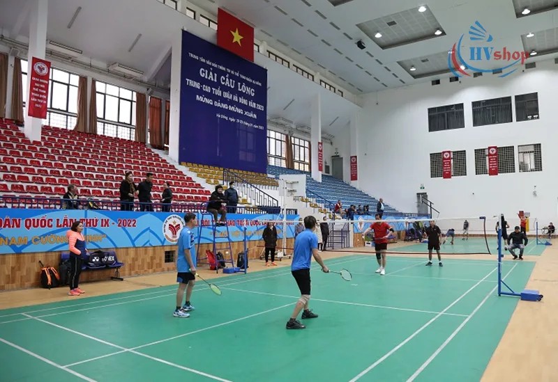 Giải cầu lông cao tuổi - Sân cầu lông Hà Đông Hà Nội