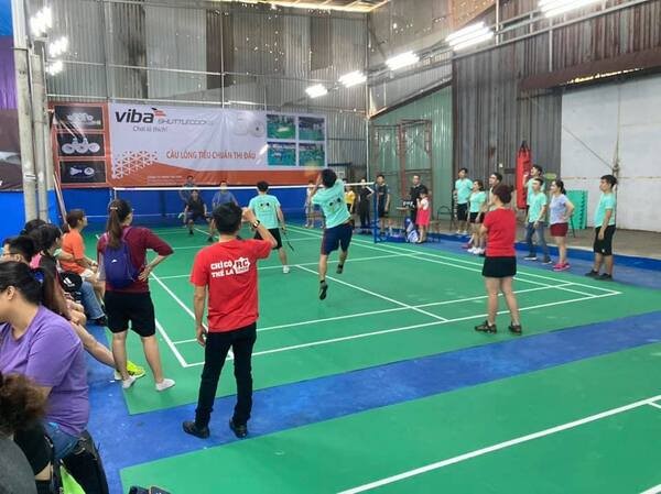 Sân Kiến Thiết là nơi thường xuyên diễn ra các giải đấu cầu lông