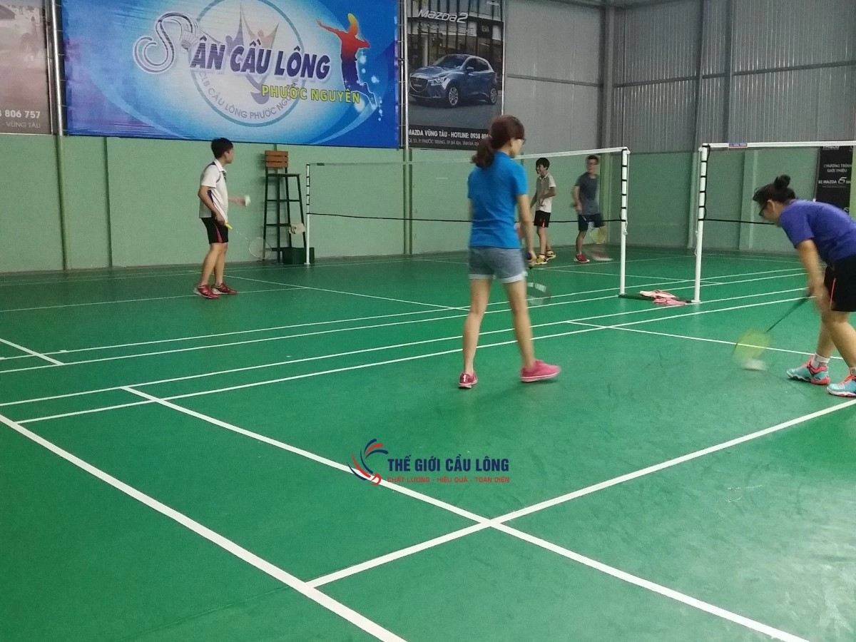 Sân cầu lông Phước Hiệp thoáng mát