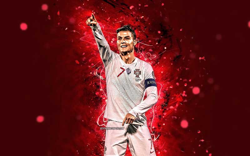 Hình ảnh Ronaldo dang tay ăn mừng