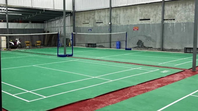 Sân cầu lông Khánh Việt phục vụ người chơi đến 12 giờ đêm