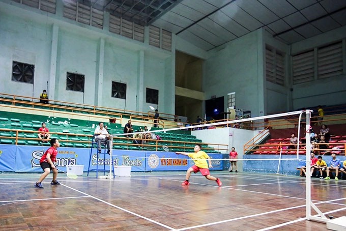 Sân cầu lông thuộc Liên Đoàn Cầu Lông Khánh Hòa chuẩn thi đấu