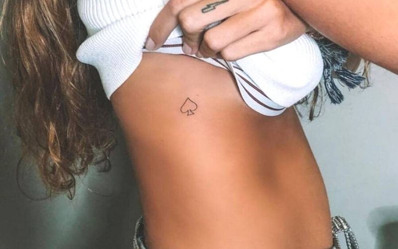 Hình xăm quân bài bích, biểu tượng cho những mong muốn tốt lành trong cuộc sống