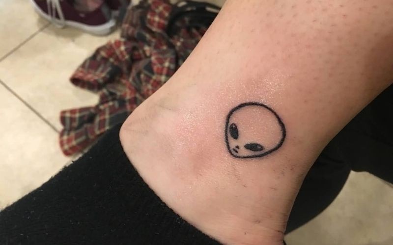 Hình xăm người ngoài hành tinh, biểu tượng cho sự khai mở những bí ẩn cuộc sống