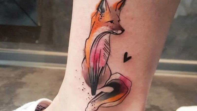 Hình xăm cáo đỏ thể hiện sự thông minh và tinh anh
