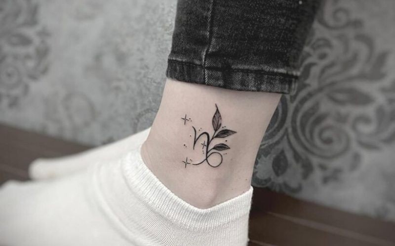 Hình xăm biểu tượng cung hoàng đạo Ma Kết thể hiện vẻ đẹp đặc trưng của riêng bạn