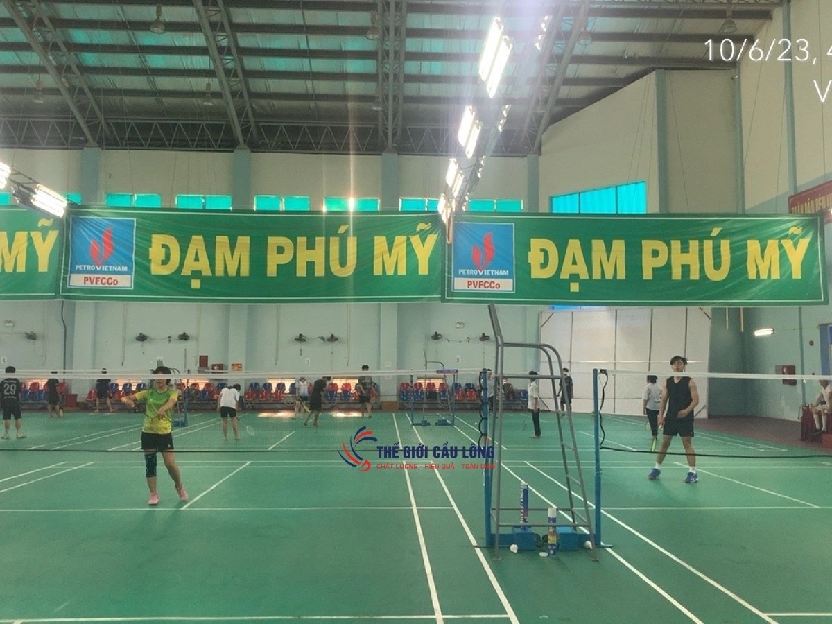 Bên trong nhà thi đấu Đạm Phú Mỹ