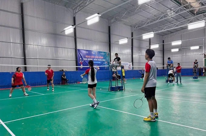 Sân cầu lông King Sport tại An Khê Gia Lai với không gian thoáng đãng