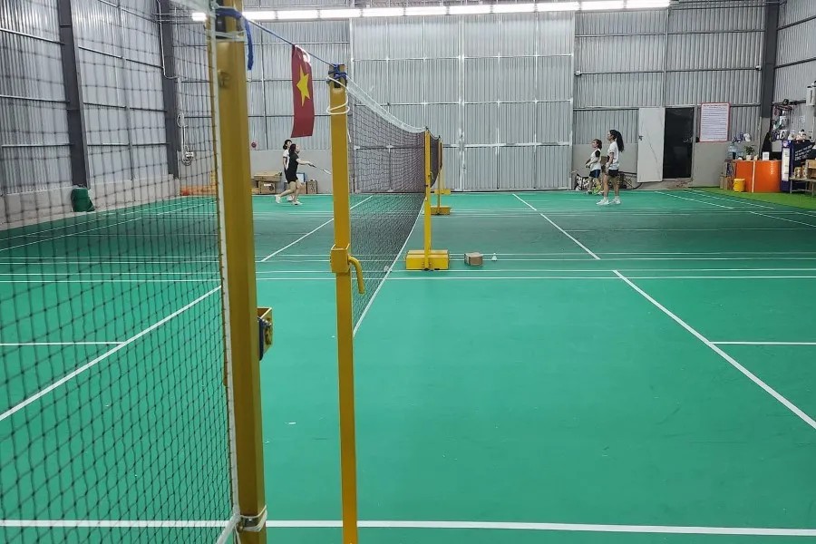 Mặt sân Phú Mỹ