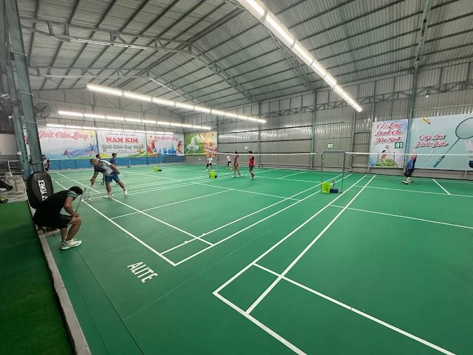 Sân cầu lông CLB Nam Kim