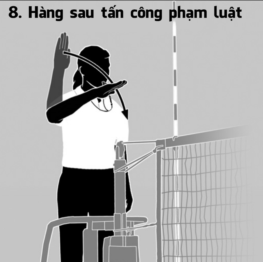 Trọng tài ra hiệu lệnh lỗi tấn công hàng sau