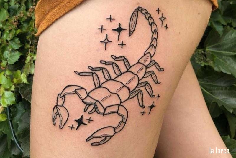Hình xăm bọ cạp hình học đơn giản đáng yêu