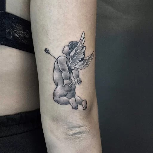 hình xăm thần tình yêu cupid