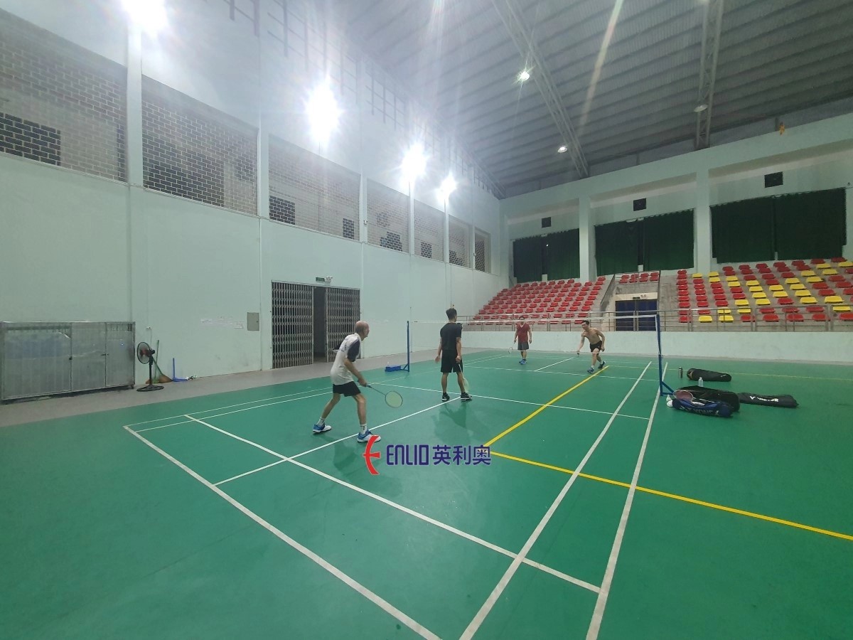 Bên ngoài Nhà thi đấu thể thao huyện Xuân Trường