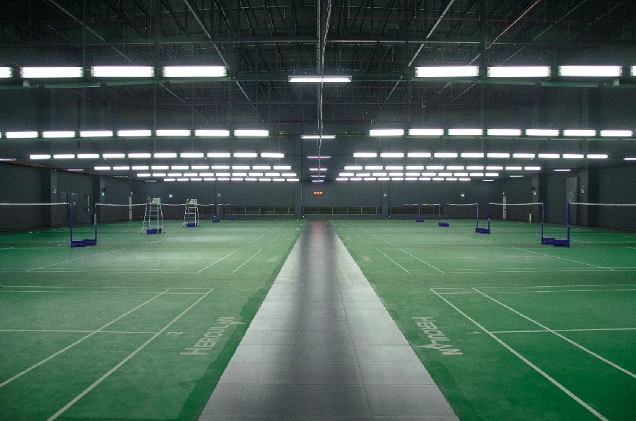 Sân cầu lông xịn nhất TPHCM - Sân cầu lông Celadon Tân Phú