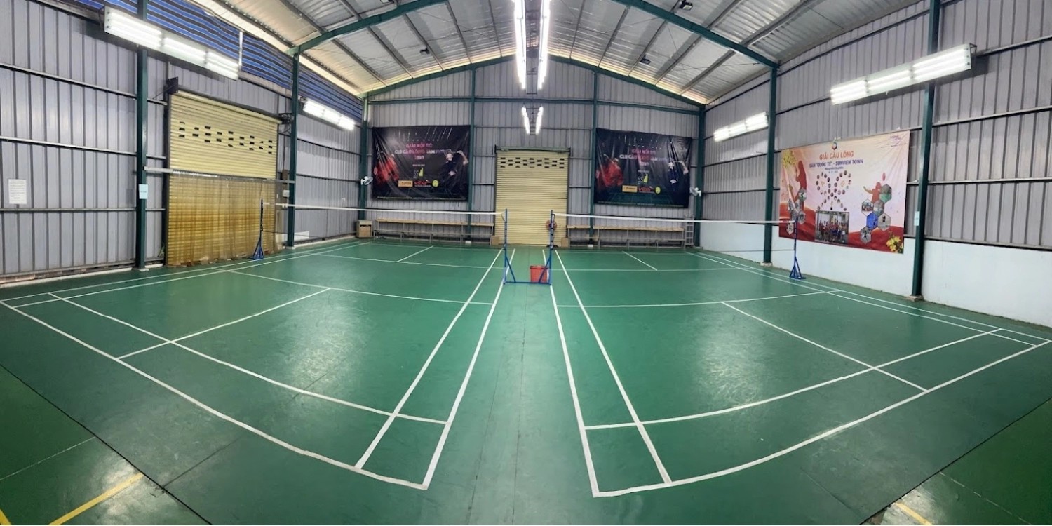 Khu vực sân bãi sạch sẽ và thoáng đãng tại sân Cây Keo