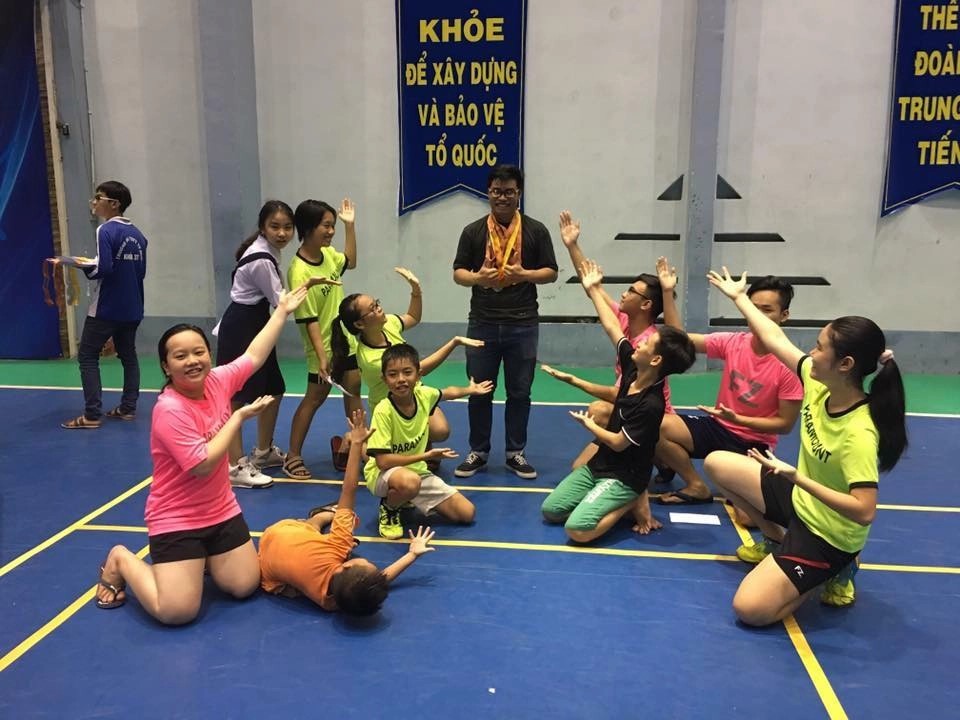 san cau long long vien quan 7 1 1