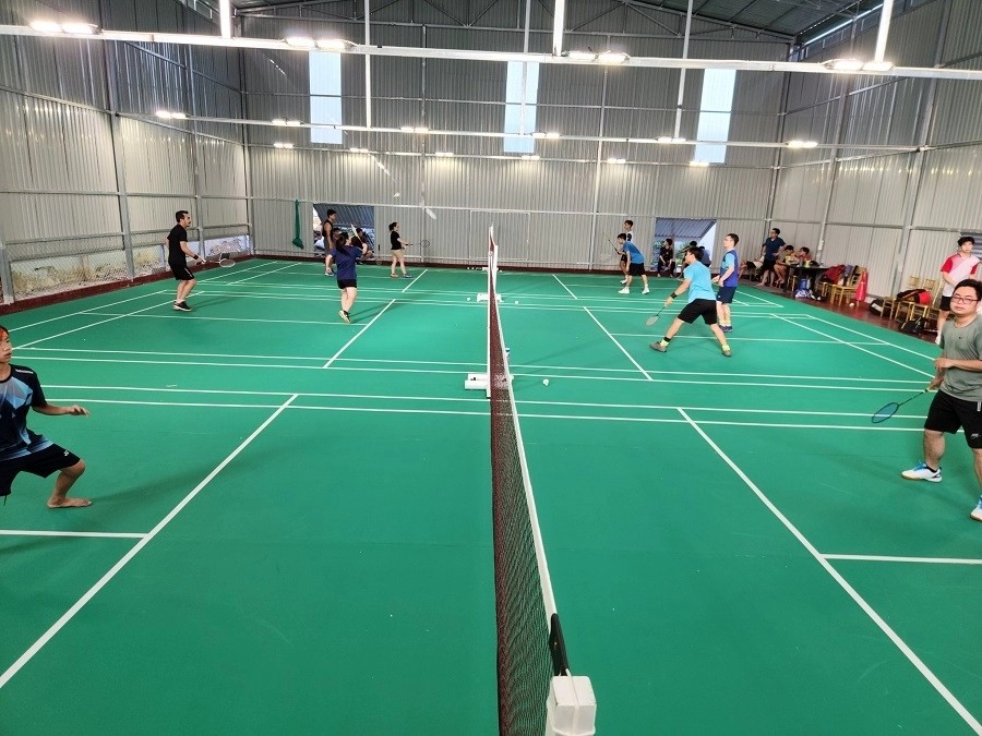 Không gian bên trong sân cầu lông Mega