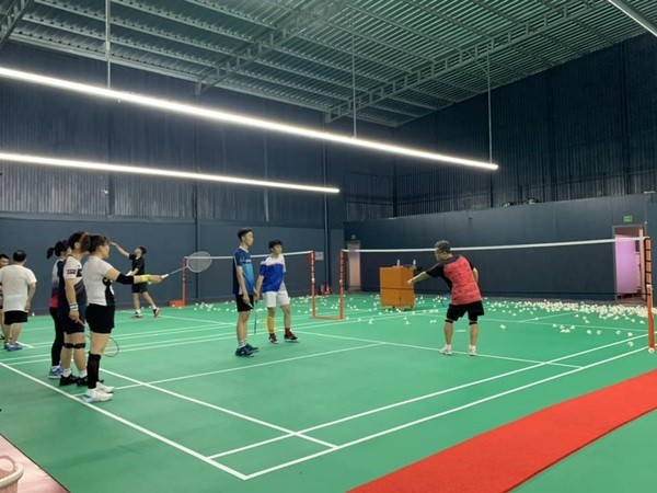 Sân cầu lông Ruby thu hút đông đảo người chơi mọi trình độ
