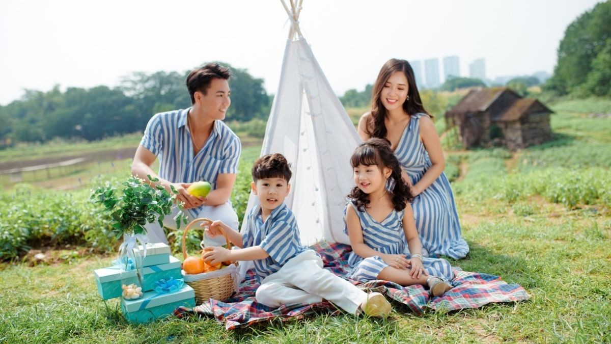 Minh họa thơ lục bát về ngôi nhà yêu thương