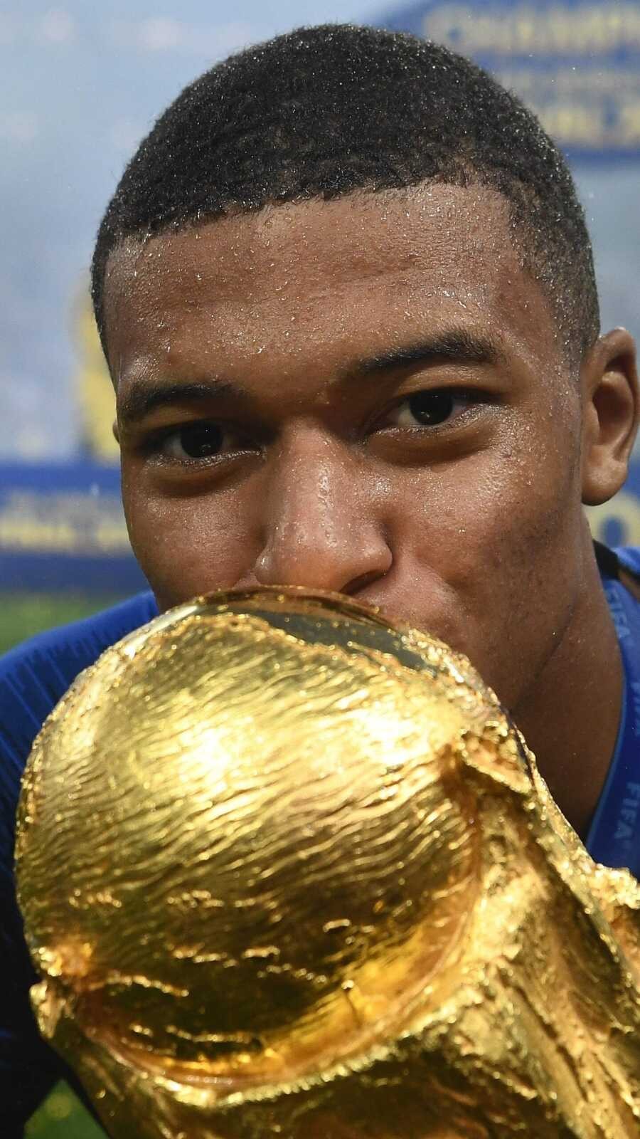 Hình nền Kylian Mbappé trên điện thoại Samsung