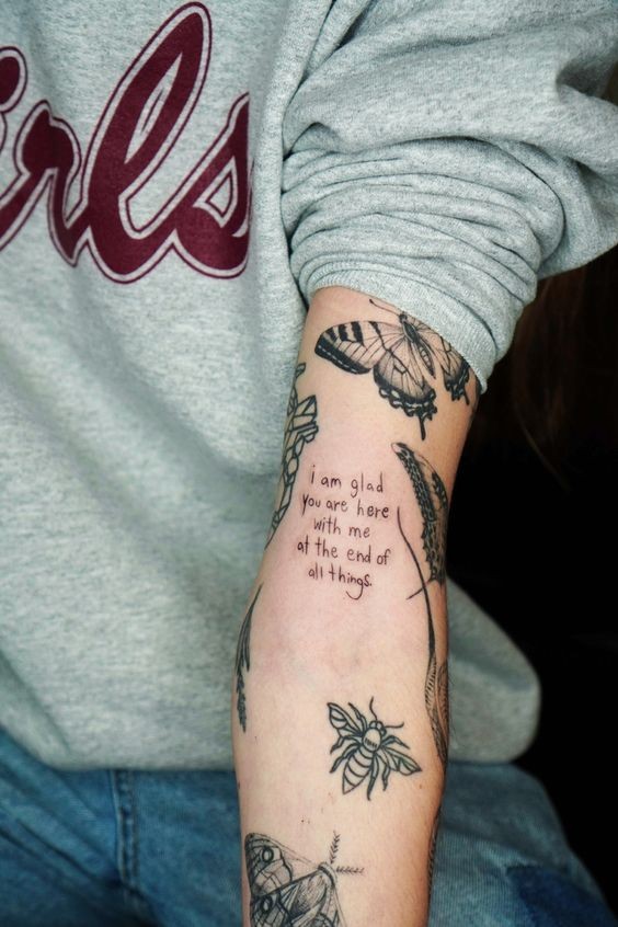 Hình xăm chữ tiếng Anh ý nghĩa về sự đồng hành