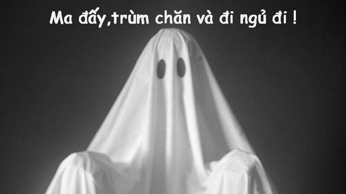 Một con ma với cử chỉ tay kỳ lạ