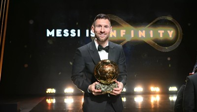 Messi 4K đa dạng trang phục