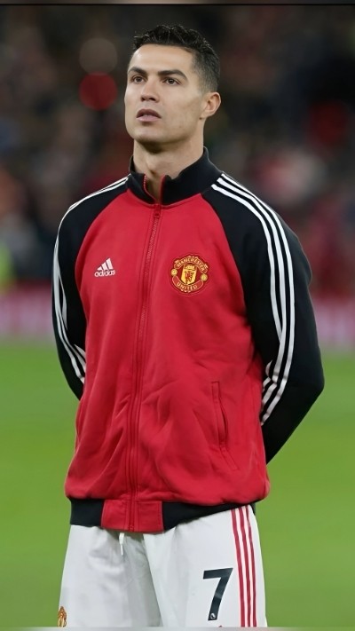 Ronaldo cực chất trong màu áo MU