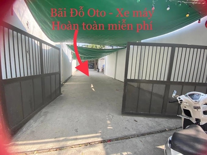 Bãi đỗ xe sân cầu lông An Dương