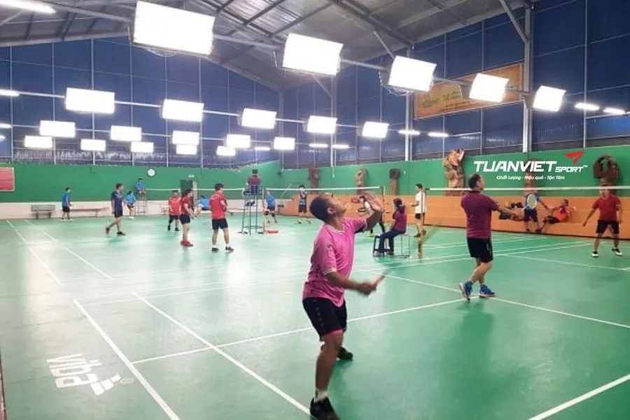 Sân cầu lông Lê Hồng Phong - Sân cầu lông Quận 5