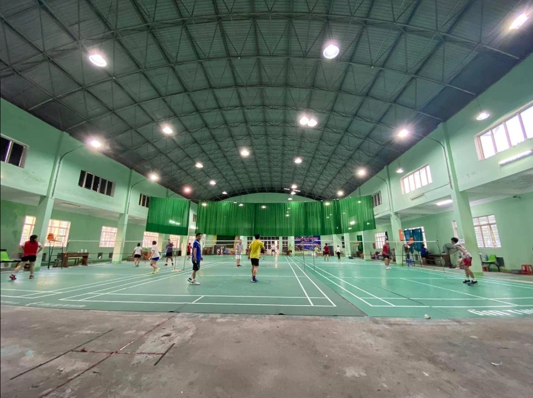 san cau long luong thuc thuc pham da nang 1