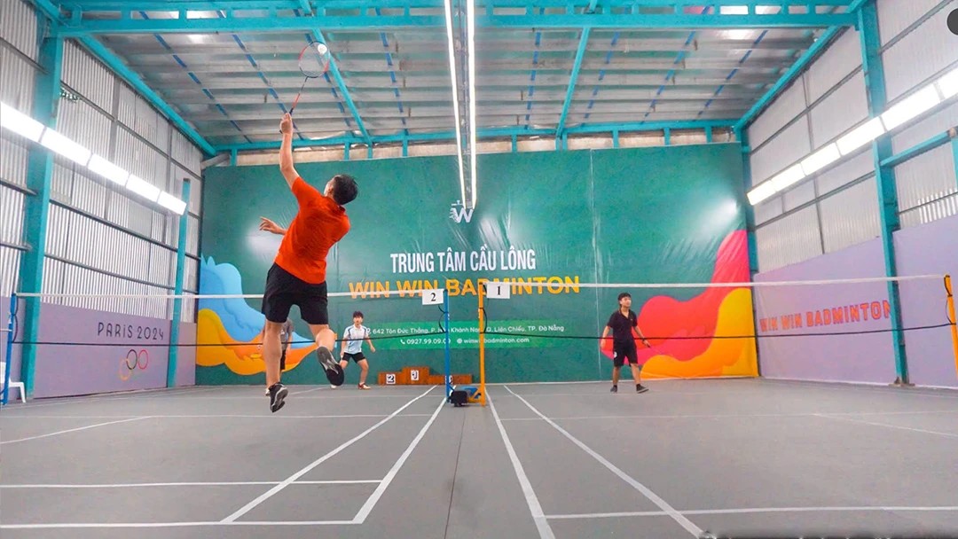 san cau long win win cs1 lien chieu