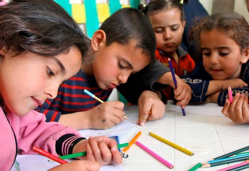 Thơ trẻ em về trường lớp