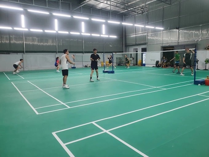 Sân cầu lông Nha Trang - Câu lạc bộ cầu lông Hoàng Quân