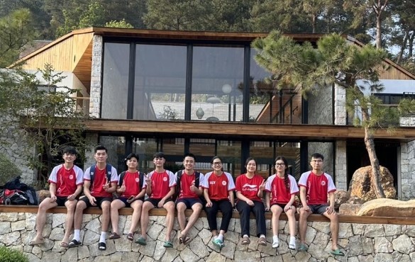 Đội Ngũ Giáo Viên và Huấn Luyện Viên Chất Lượng Cao - Bí Mật Đằng Sau Sự Thành Công của Trung Tâm Cầu Lông Đức Thảo