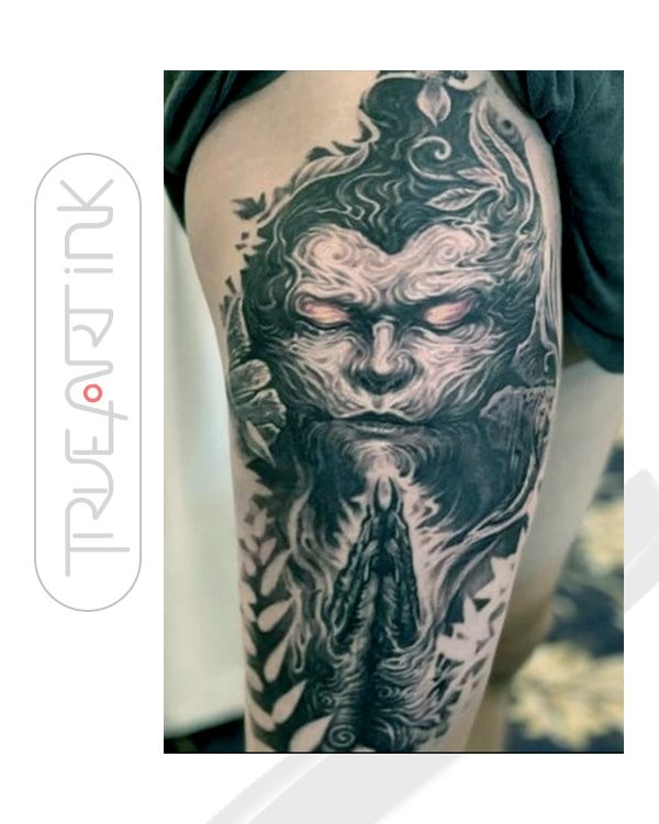 Tôn Ngộ Không trong tư thế sẵn sàng chiến đấu