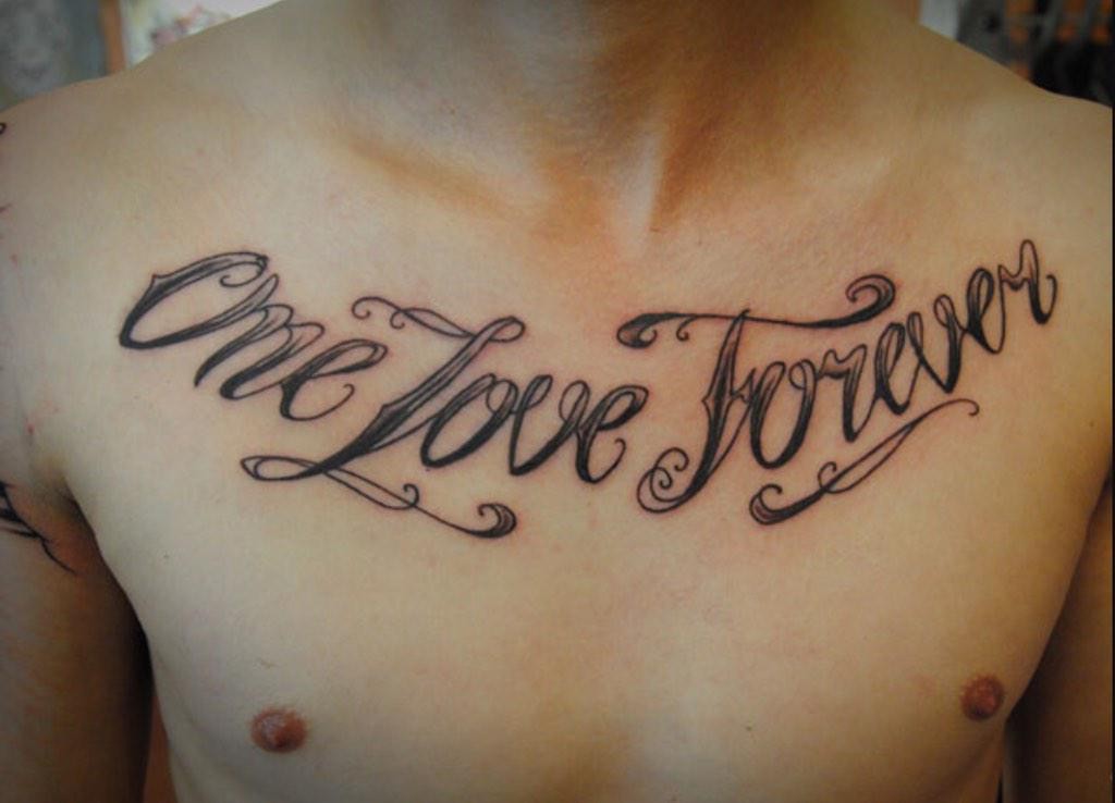 Hình xăm chữ Family mang thông điệp ý nghĩa