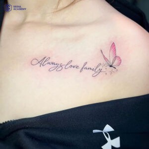 Hình xăm chữ tiếng Anh “Always love family” có ý nghĩa “Luôn yêu thương gia đình”